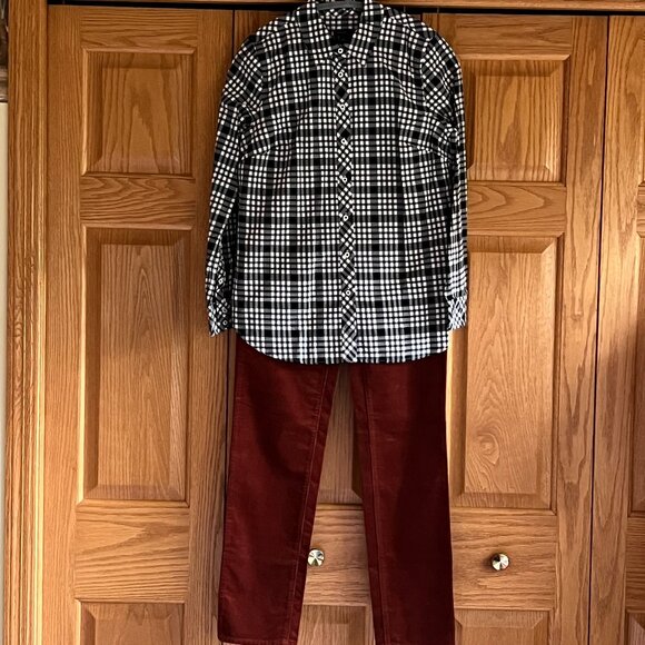 TALBOTS - Stretch Corduroy Straight Leg Pants - Copper -- NEW with Tag - Picture 10 of 12